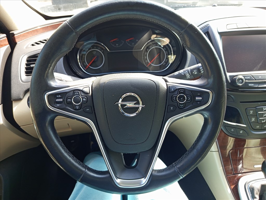 Eladó Opel Insignia 1.6 Turbo (1598 cm³, 170 PS) 8. kép