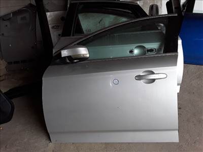 Ford Mondeo 4 2007- bal első ajtó üresen