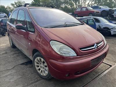 Citroën Xsara Picasso 2.0HDI bontott alkatrészei