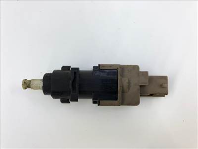 Gyári bontott kuplung és fék pedál kapcsoló 46840511