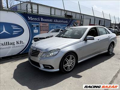 Mercedes E 350 CDI OM642850 722902 bontott alkatrészei