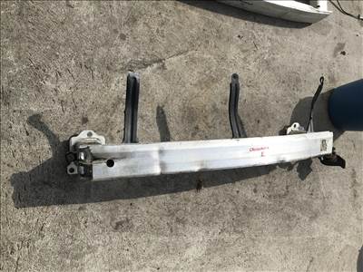 Opel Crossland X első lökhárító merevítő (képen látható hibával)