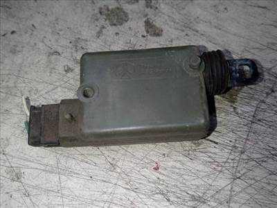 Renault Mégane I Bal hátsó Központizár Motor *122758*