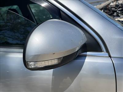 Volkswagen Tiguan I Jobb külső tükör LA7W 