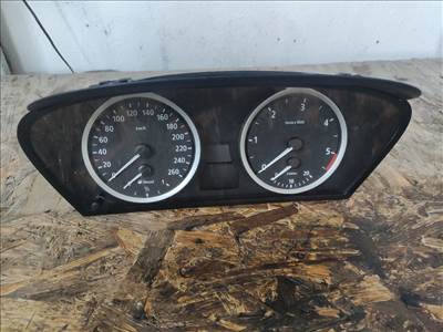 BMW 5-ös sorozat E60/E61 Kilométeróra 6974576 000000000