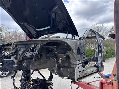 BMW 5-ös sorozat (G30/G31) bontott alkatrészei vagy egyben bontásra eladó