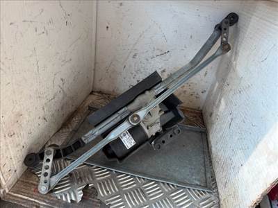 Opel Astra G Első Ablaktörlő Szerkezet Motorral *153500* 404387