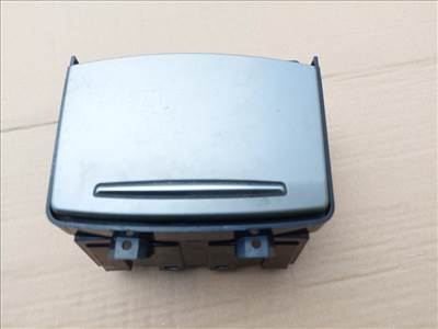 Audi A6 pohártartó 4F1862533C