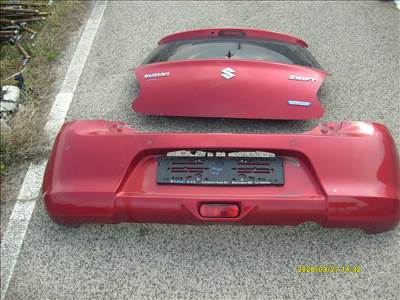  SUZUKI SWIFT MK8 CSOMAGTÉR AJTÓ,HÁTSÓ LÖKHÁRÍTÓ ELADÓ!