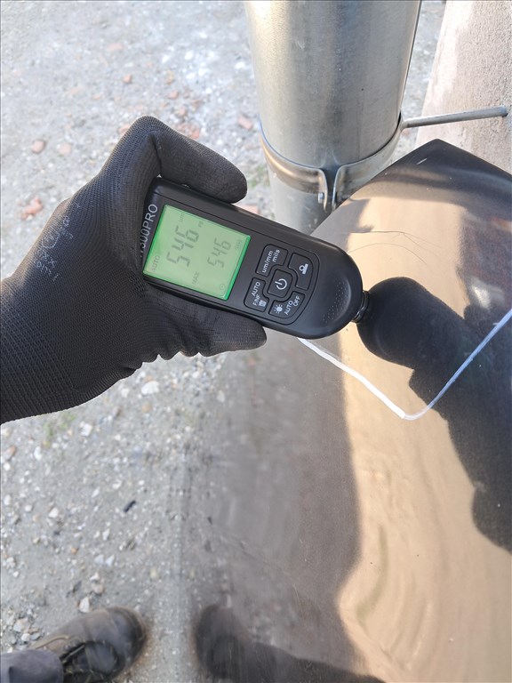 Dacia Duster I motorháztető  9. kép