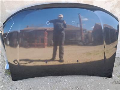 Dacia Duster I motorháztető 