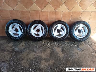 SUZUKI JIMNY 15" ALUFELNI 5X139,7 NÉGY ÉVSZAKOS 205/70R15 GUMIVAL OLCSÒN!!