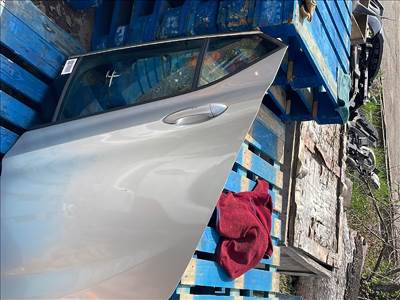  OPEL ASTRA K Bal hátsó Ajtó (Részeivel)