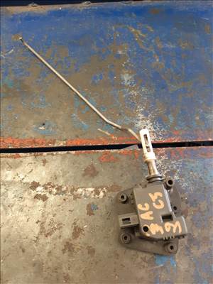 Audi A6 C5 Központizár Motor