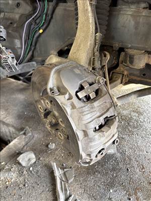 Porsche Cayenne II, Volkswagen Touareg II fék szett, féknyereg 