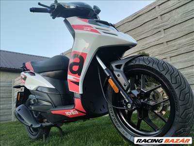 APRILIA SR 125 MOTARD 7520km