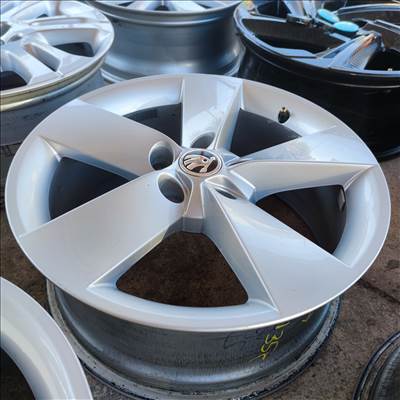 5x112 17 Gyári Skoda alufelni 135000ft a 4db/109/