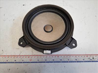 Toyota Yaris (XP130) bal hátsó hangszóró 861600D370