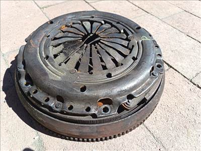 Citroën C4 I 1.6 hdi kettős tömegű lendkerék  9hz9hy