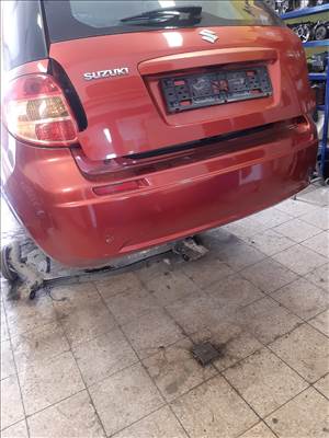 Suzuki SX4 Hátsó Lökhárító