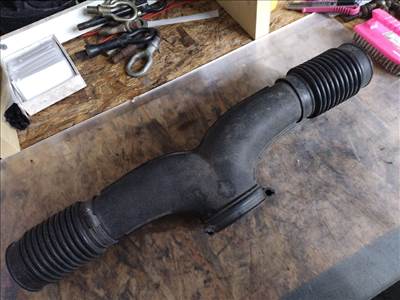 Porsche Cayenne I 955 Szívó Cső 7l5129760 000000