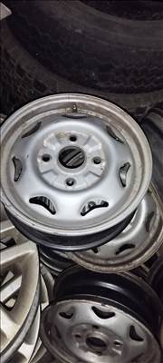  4x114.3 lyukosztású 4,5JJ 13" használt (gyári felni) lemezfelni