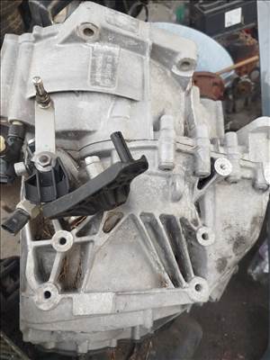 Skoda Octavia IV Sebesség váltó  vcs000000