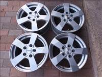  5x114.3 lyukosztású 6,5JJ 15" használt Dezent alufelni