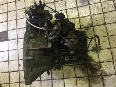 Peugeot 308 I HDi FAP 135 6 sebesseges váltó 