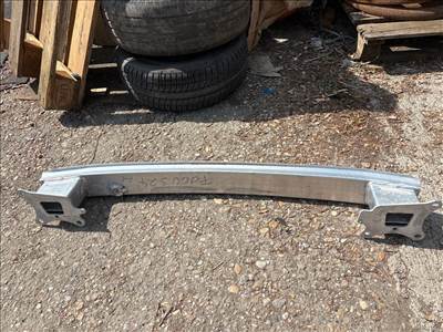  FORD FOCUS IV Hátsó Lökhárító Merevítő (Fém)