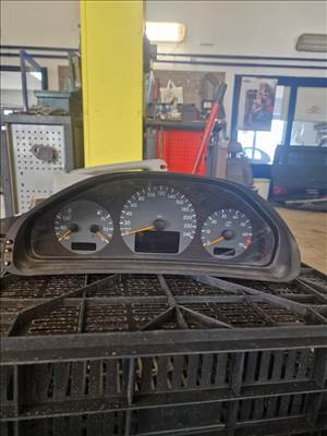 Mercedes W208 CLK Óraegység / Kilométeróra