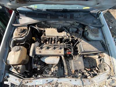 Toyota Carina E ABS Kocka *157161*
