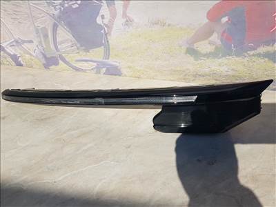 Volkswagen Touareg III 761 VW TOUAREG LED LÁMPA CSÍK 761941055a 82390152