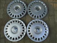 VW, Volkswagen 15" gyári dísztárcsa garnitúra eladó