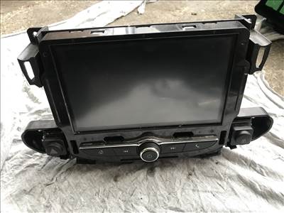 Opel Crossland X fejegység