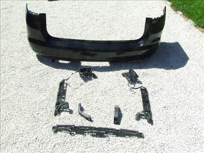 Opel Astra k kombi hátsó lökháritó tartókkal