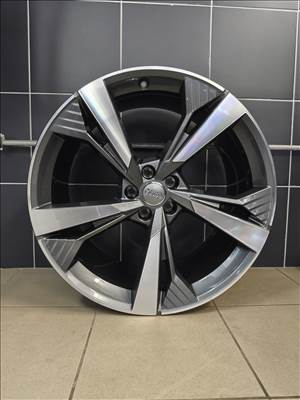 Audi Q7/ Q8 E-tron gyári új garnitúra 21"