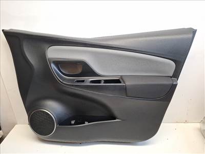 Toyota Yaris 5 ajtós jobb első ajtókárpit 676100DK20