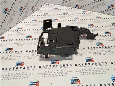 Bmw E46 touring kombi jobb hátsó csomagtér konzol