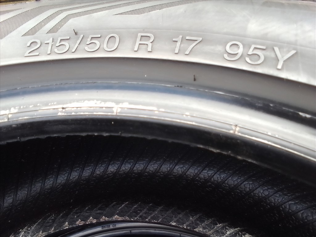  215/50R17 újszerű Vredestein Quatrac Pro (95Y) négyévszakos gumi  6. kép