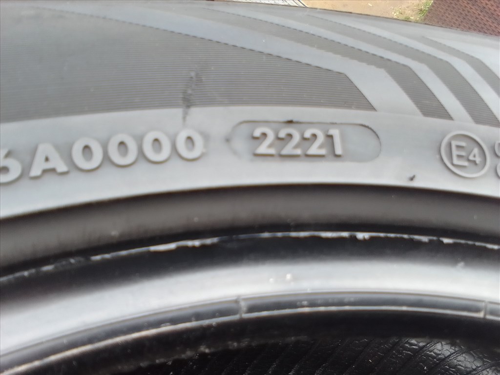  215/50R17 újszerű Vredestein Quatrac Pro (95Y) négyévszakos gumi  8. kép