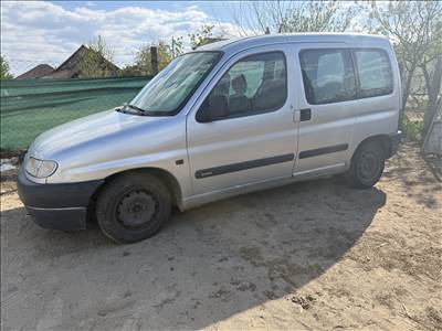 Citroën Berlingo bontásra egyben eladó