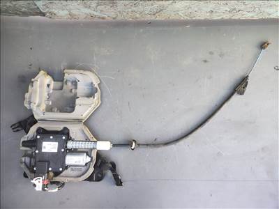 DS DS 4 elektromos kézifék 9672984680 0204007471
