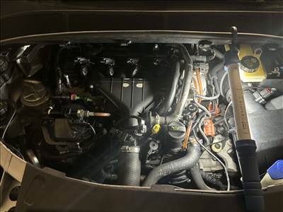 Ford Galaxy 2.0 TDCI QXWA motor eladó 