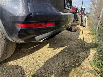 Volkswagen Touareg II V8 TDI Gyári elektromos vonóhorog 