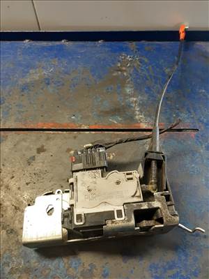 Ford Transit 06-13 Jobb Első Ajtó Zárszerkezet + Központizár Motor