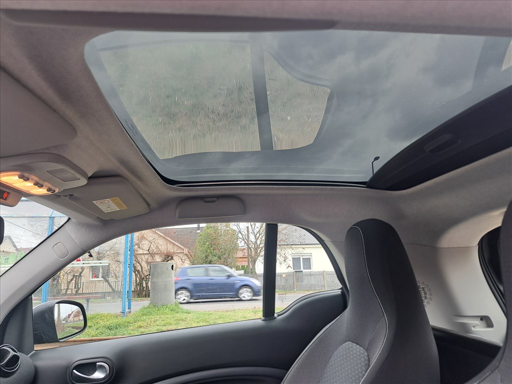 Eladó Smart EQ Fortwo Coupe 5. kép