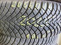  4db 205/6016" használt Laufenn 4 évszakos gumi eladó.