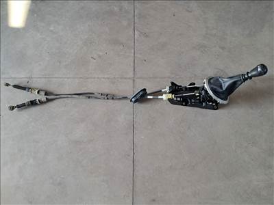 Nissan Juke I 1.2 DIG-T váltókulissza 341011KG0B