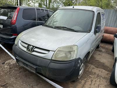 Peugeot Partner 2.0HDI -RHY-  bontott alkatrészei